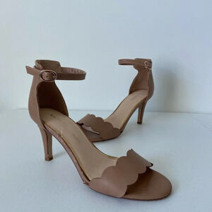 X-Appeal women’s Daire scalloped tan ankle strap heels — size‎ 10